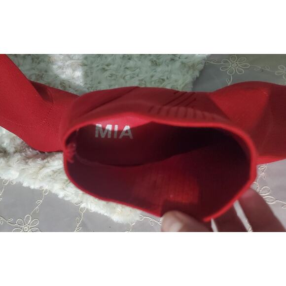 Mia Red High Heel Sock Boot Size 8.5 Holidays Office Minimalist Sexy Western - Picture 7 of 7